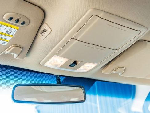 Used 2013 Ford F150 Lariat w/ Mid Equipment Group image 22