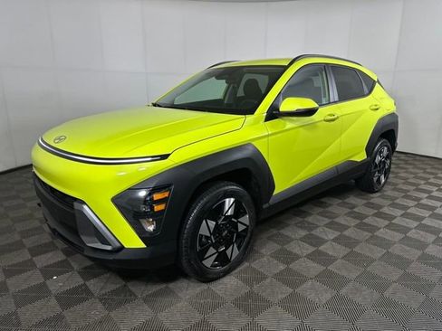 Certified 2025 Hyundai Kona SEL image 35