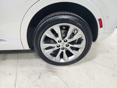 Used 2023 Buick Envision Avenir image 46