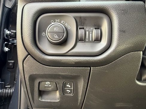 New 2026 RAM 1500 Big Horn AWD/4WD image 26
