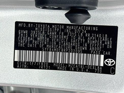 Used 2024 Toyota Corolla LE FWD image 30