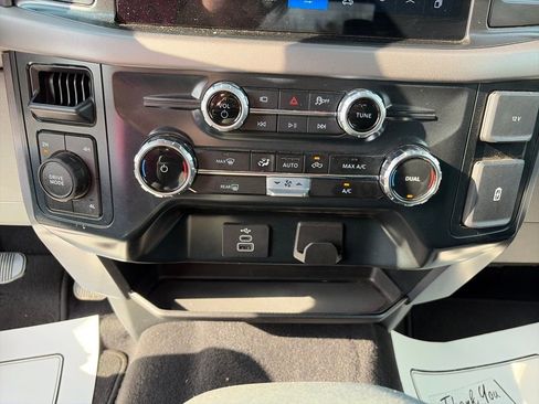 Used 2025 Ford F150 XLT w/ Equipment Group 301A Standard image 15