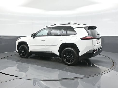 Certified 2026 Toyota RAV4 SE AWD/4WD image 5