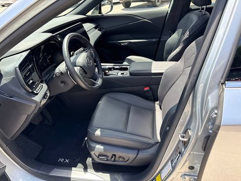 Certified 2025 Lexus RX 350 Premium Plus w/ Accessory Package (Z1) FWD image 18