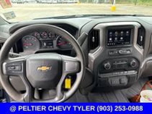 Used 2020 Chevrolet Silverado 1500 Custom w/ Infotainment Package RWD image 20