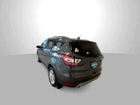 Used 2018 Ford Escape SEL image 6