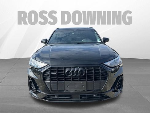 Used 2021 Audi Q3 2.0T Premium w/ 20" Wheel Package image 2