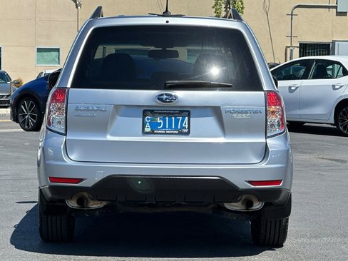 Used 2012 Subaru Forester 2.5X Premium w/ All-Weather Pkg AWD/4WD image 5
