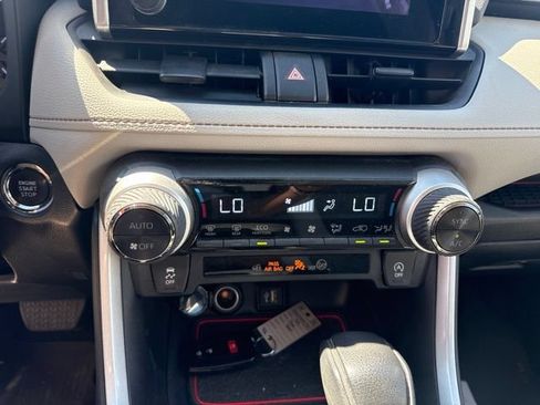 Used 2024 Toyota RAV4 XLE AWD/4WD image 19