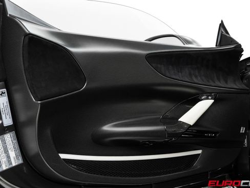 Used 2023 Ferrari SF90 Stradale AWD/4WD image 34