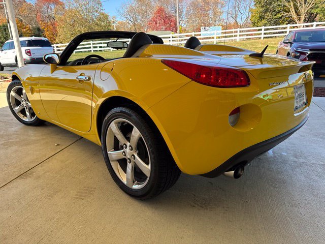 Used 2008 Pontiac Solstice GXP w/ Premium Package RWD image 33