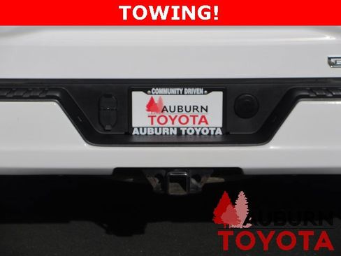 Used 2023 GMC Sierra 1500 Elevation image 9