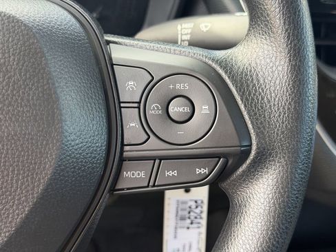 Used 2026 Toyota Corolla LE FWD image 22