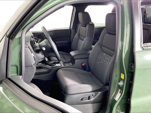 New 2026 Nissan Frontier SV w/ Tow Package image 14