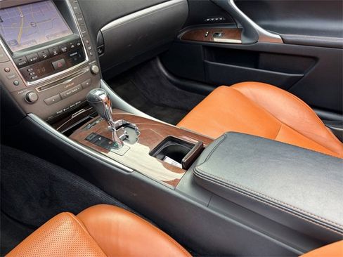 Used 2013 Lexus IS 250C image 17