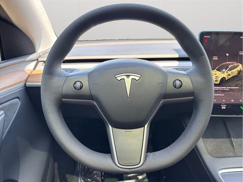 Used 2023 Tesla Model Y Long Range AWD/4WD image 20