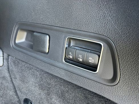 Used 2026 Mercedes-Benz GLS 580 4MATIC image 20