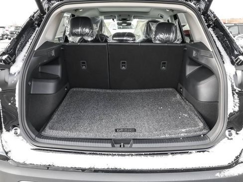 Used 2026 Volkswagen Tiguan SE AWD/4WD image 31