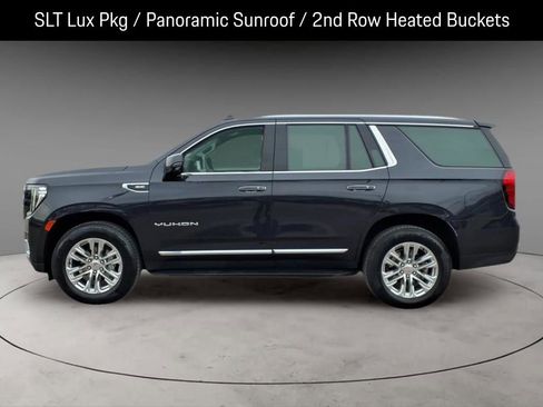 Used 2023 GMC Yukon SLT w/ SLT Luxury Package image 2