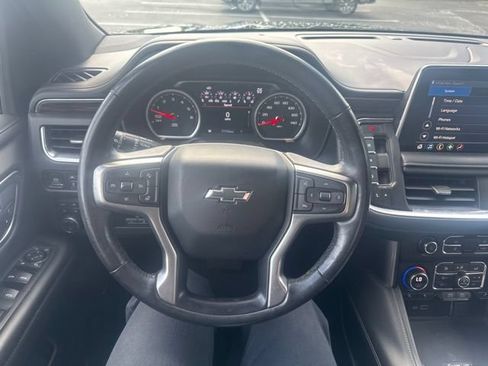 Used 2021 Chevrolet Tahoe Z71 w/ Z71 Off-Road Package AWD/4WD image 11