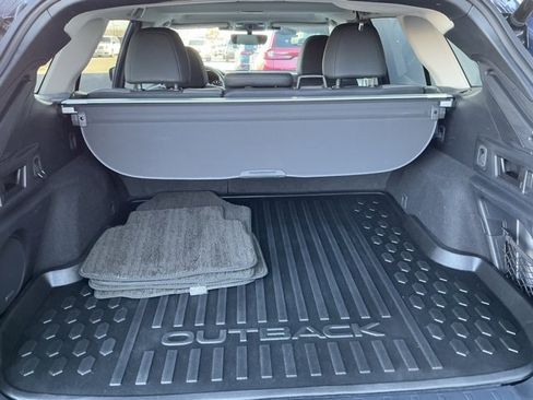 Certified 2024 Subaru Outback Onyx Edition image 16