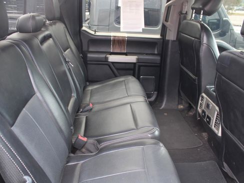 Used 2020 Ford F150 Lariat AWD/4WD image 4