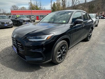 Used 2025 Honda HR-V Sport