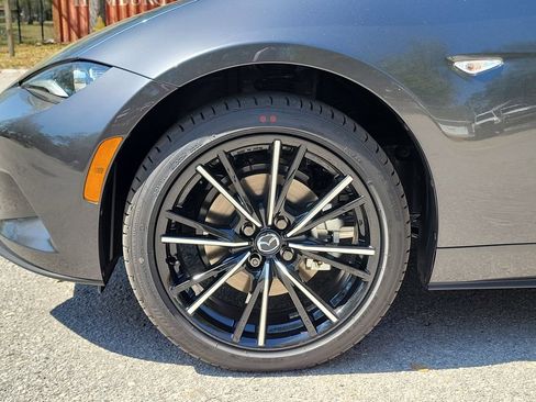 New 2026 MAZDA MX-5 Miata RF Grand Touring RWD image 6