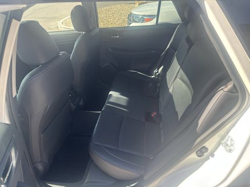 Used 2019 Subaru Outback 3.6R Limited w/ Popular Package #2 image 7