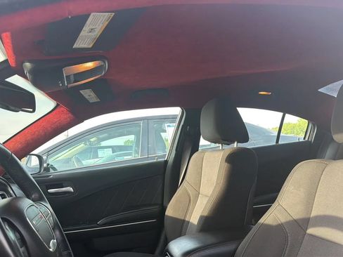 Used 2018 Dodge Charger SXT Plus RWD image 21