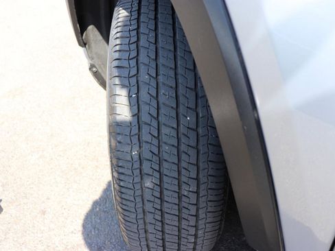 Used 2025 Toyota RAV4 XLE image 50