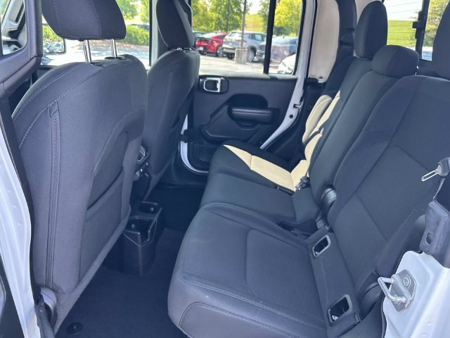 Used 2021 Jeep Gladiator Sport AWD/4WD image 18