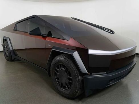 Used 2024 Tesla Cybertruck Cyberbeast AWD/4WD image 2