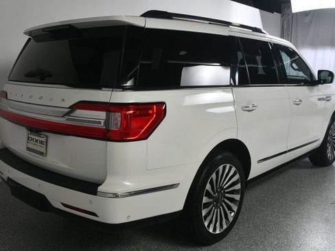 Used 2020 Lincoln Navigator Reserve w/ Luxury Package AWD/4WD image 15