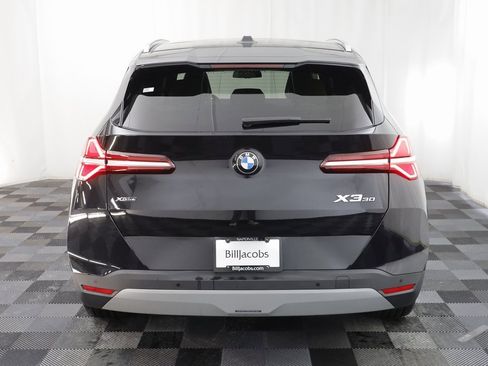 Certified 2025 BMW X3 xDrive30i w/ Premium Package image 17