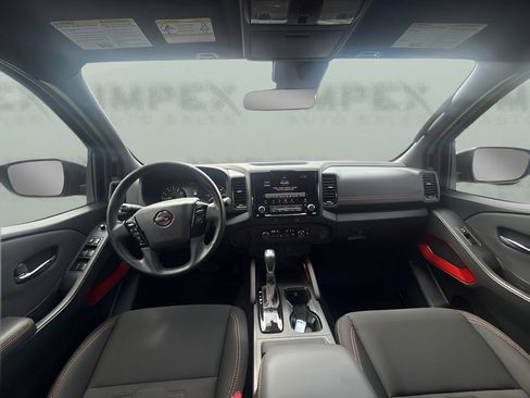 Used 2024 Nissan Frontier Pro-X RWD image 11
