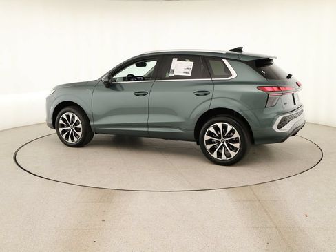 New 2026 Audi Q3 quattro 2.0T AWD/4WD image 3