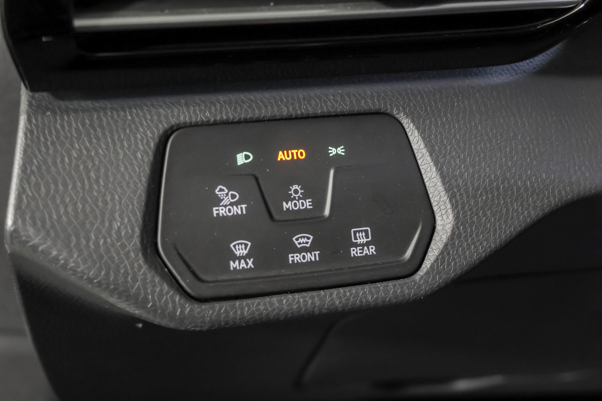 Used 2023 Volkswagen ID.4 Pro S AWD/4WD image 27