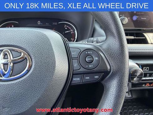 Certified 2024 Toyota RAV4 XLE AWD/4WD image 36