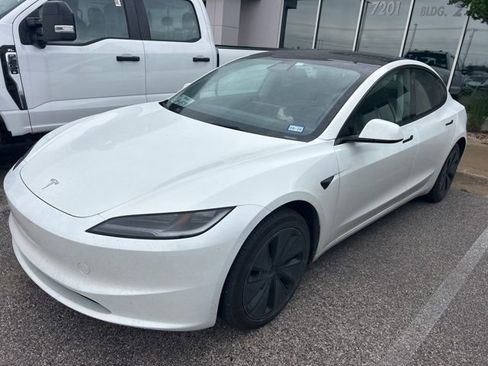 Used 2025 Tesla Model 3 Long Range image 1
