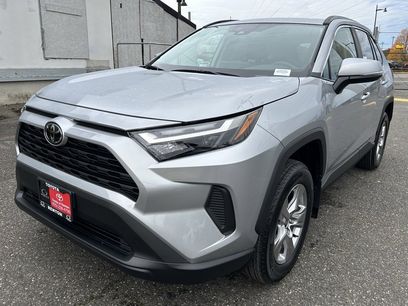 New 2025 Toyota RAV4 XLE