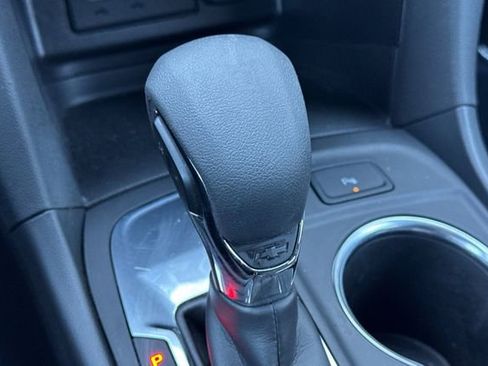 Used 2024 Chevrolet Equinox LT image 34