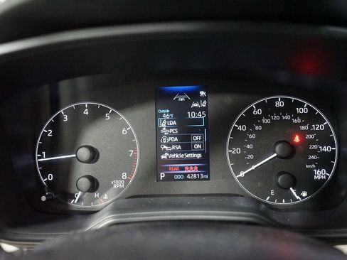 Certified 2023 Toyota Corolla LE image 15