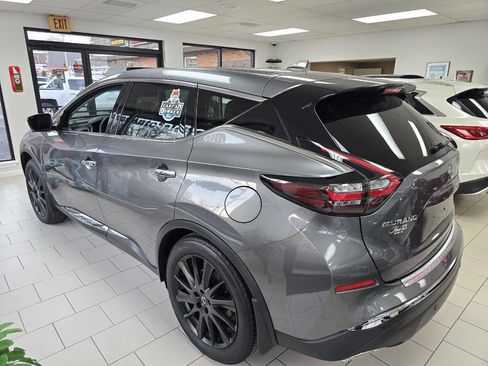 Used 2024 Nissan Murano SL image 8