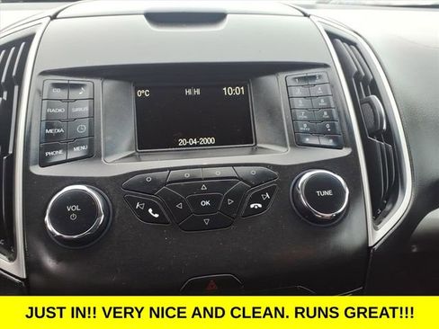 Used 2017 Ford Edge SEL image 19