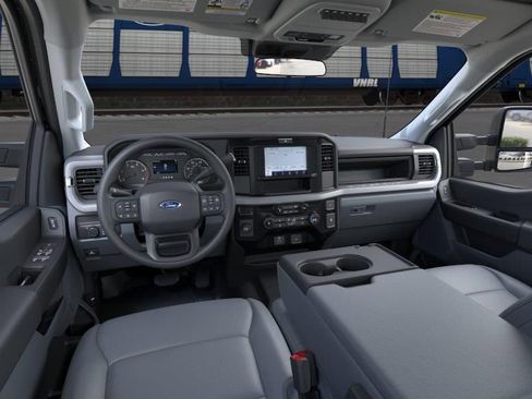 New 2026 Ford F550 2WD Crew Cab Super Duty image 9