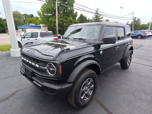 Used 2025 Ford Bronco Big Bend AWD/4WD image 2