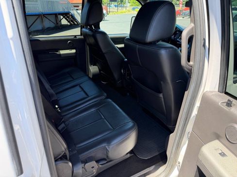 Used 2011 Ford F350 Lariat w/ FX4 4X4 Off-Road Pkg image 22