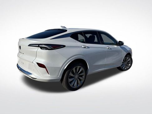 New 2026 Buick Envista Avenir image 7