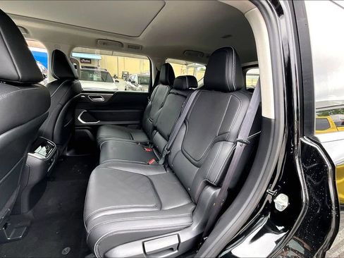 New 2026 INFINITI QX80 Luxe RWD image 15